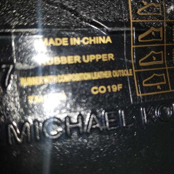 Michael kors rain boots size 7 - Picture 8 of 8